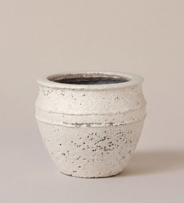 White Fibrestone Planter (21cm)