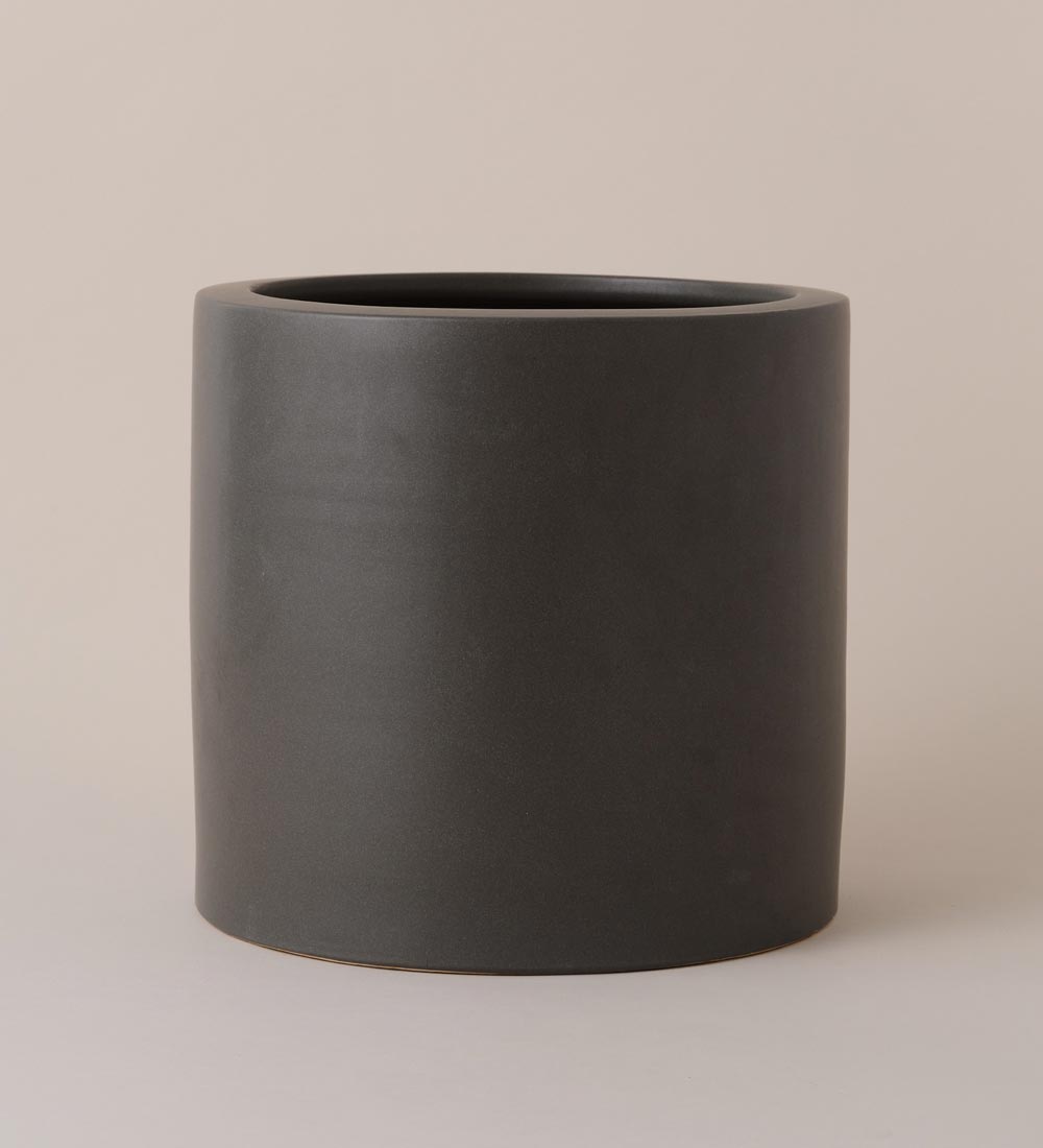28cm plant pot Graphite Earthenware Pot (28cm)