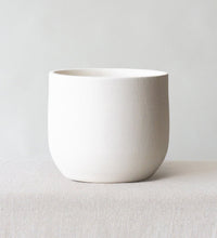 Broadway Chalk Pot 19cm Image