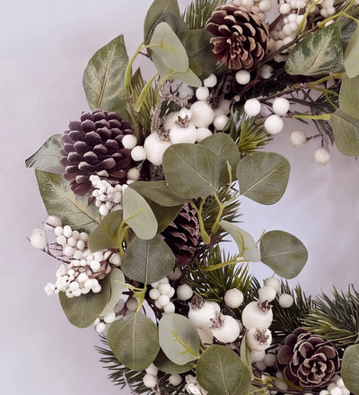 Artificial White Finley Wreath