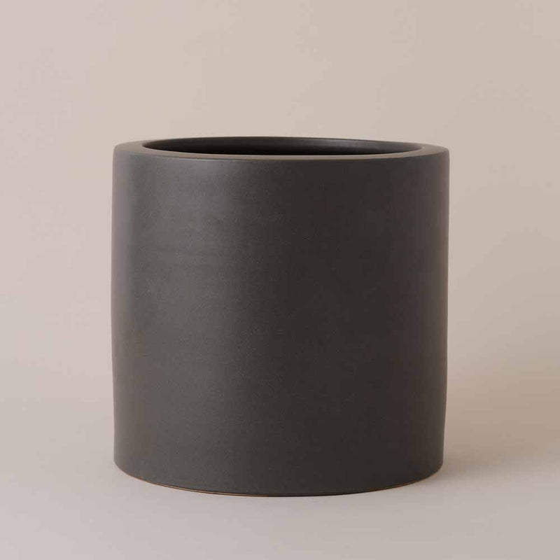 Graphite Earthenware Pot (25cm)