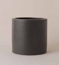 Graphite Earthenware Pot (25cm) Image