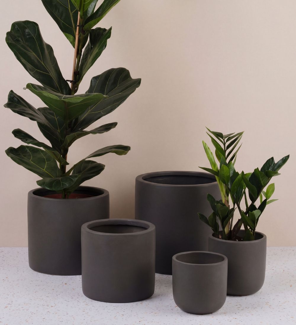 Graphite Earthenware Pot