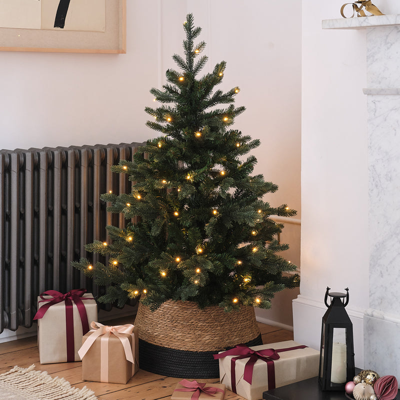 Natural & Black Tree Skirt