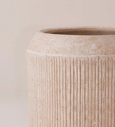 Kubo Ceramic Planter Cream (22cm)