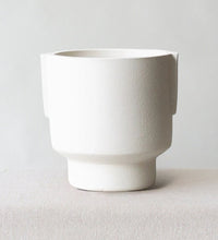 Regent Chalk Pot 14cm Image