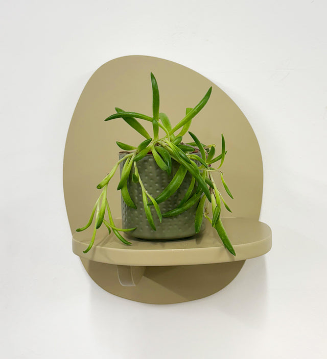 Mini String of Bananas & Pot