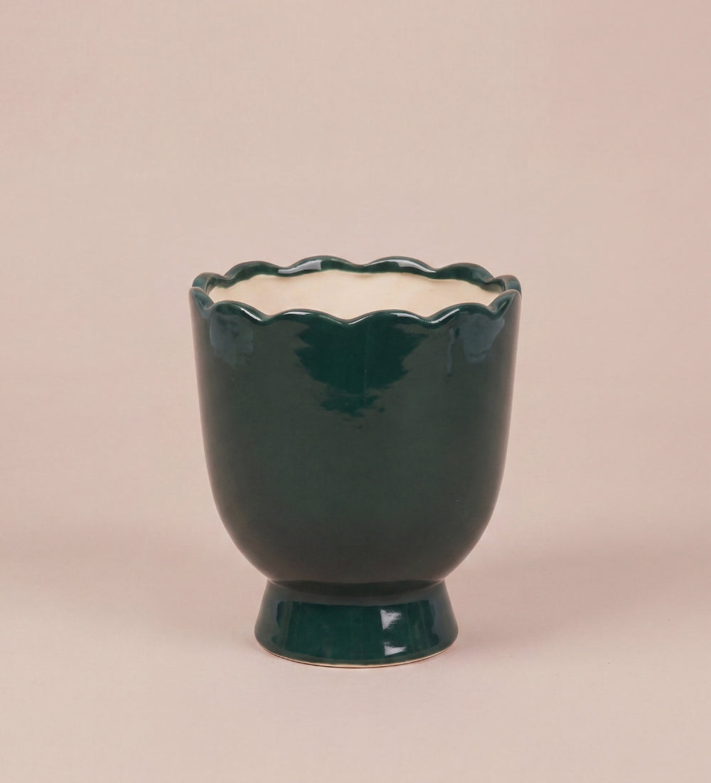 Green Scalloped Planter 15cm