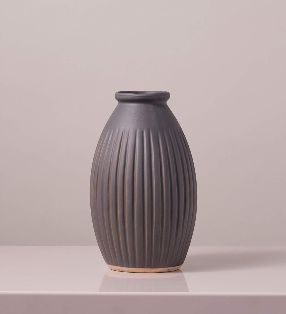 Imperfect Sass & Belle grooved vase dark grey