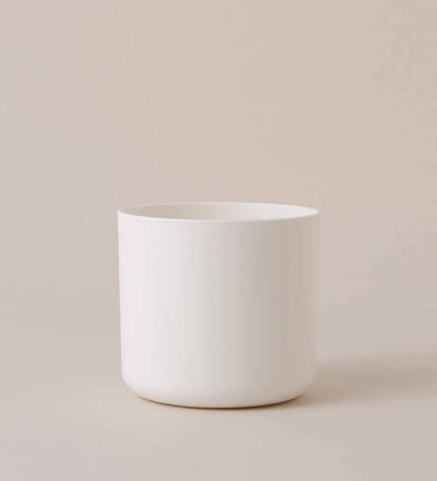 White Matt Pot