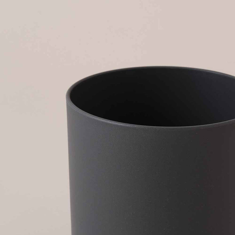 Dark Grey Matt Pot