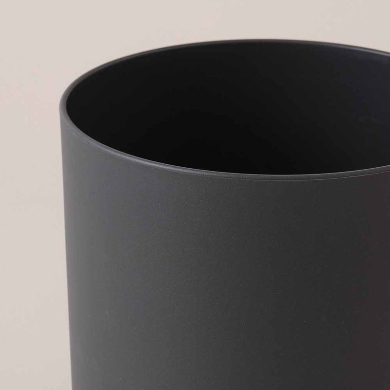 Dark Grey Matt Pot