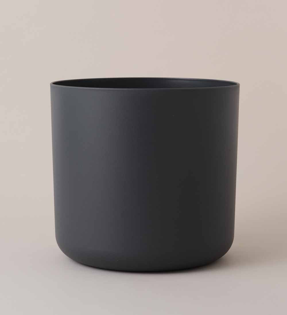 Dark Grey Matt Pot