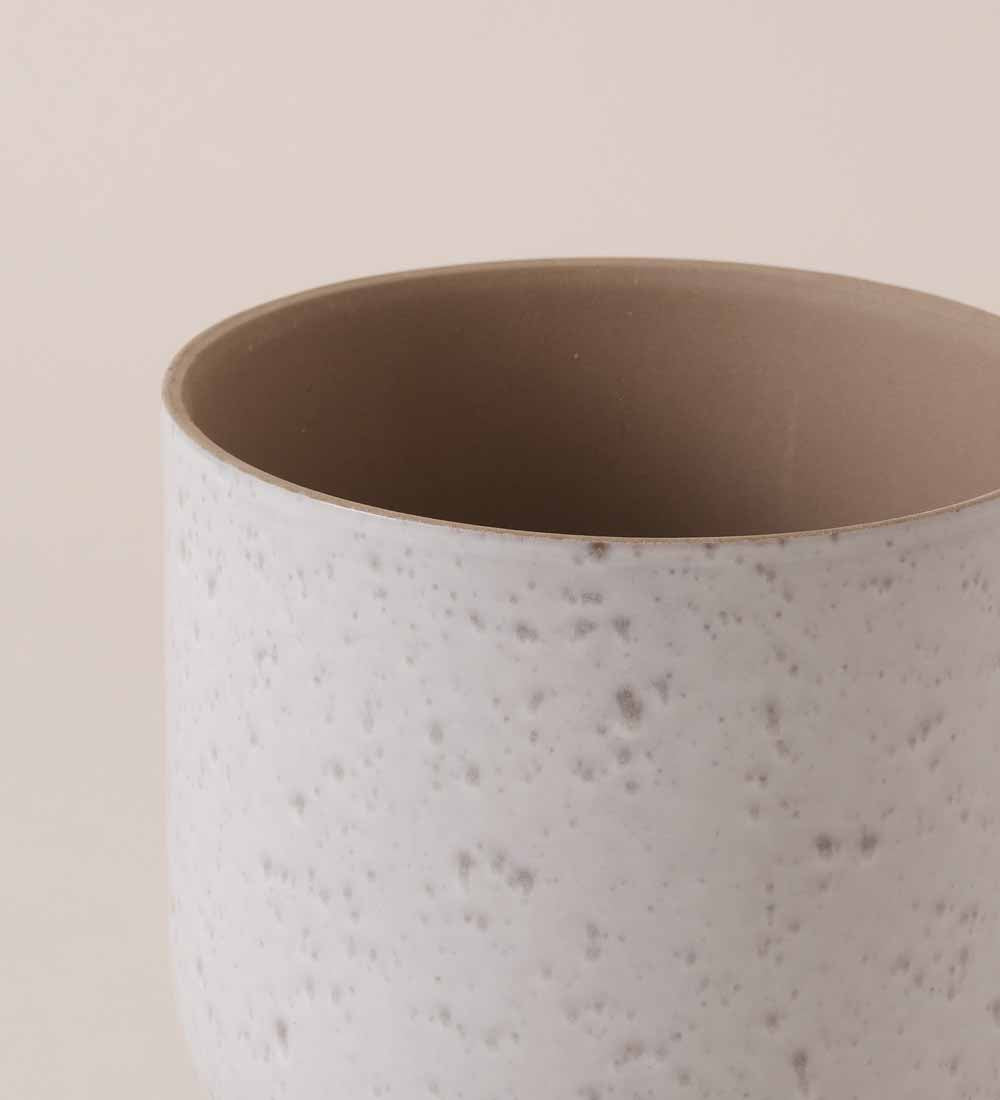 Light Grey Matt Speckled Pot (18cm)