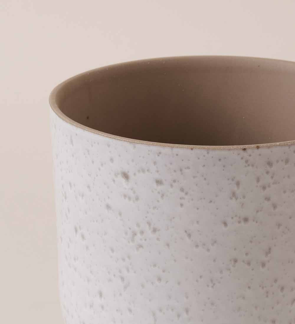 Light Grey Matt Speckled Pot (22cm)