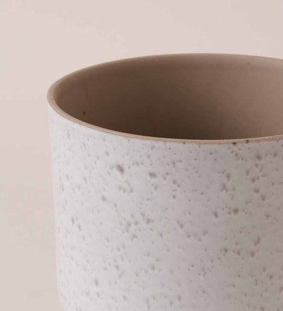 Light Grey Matt Speckled Pot (22cm)