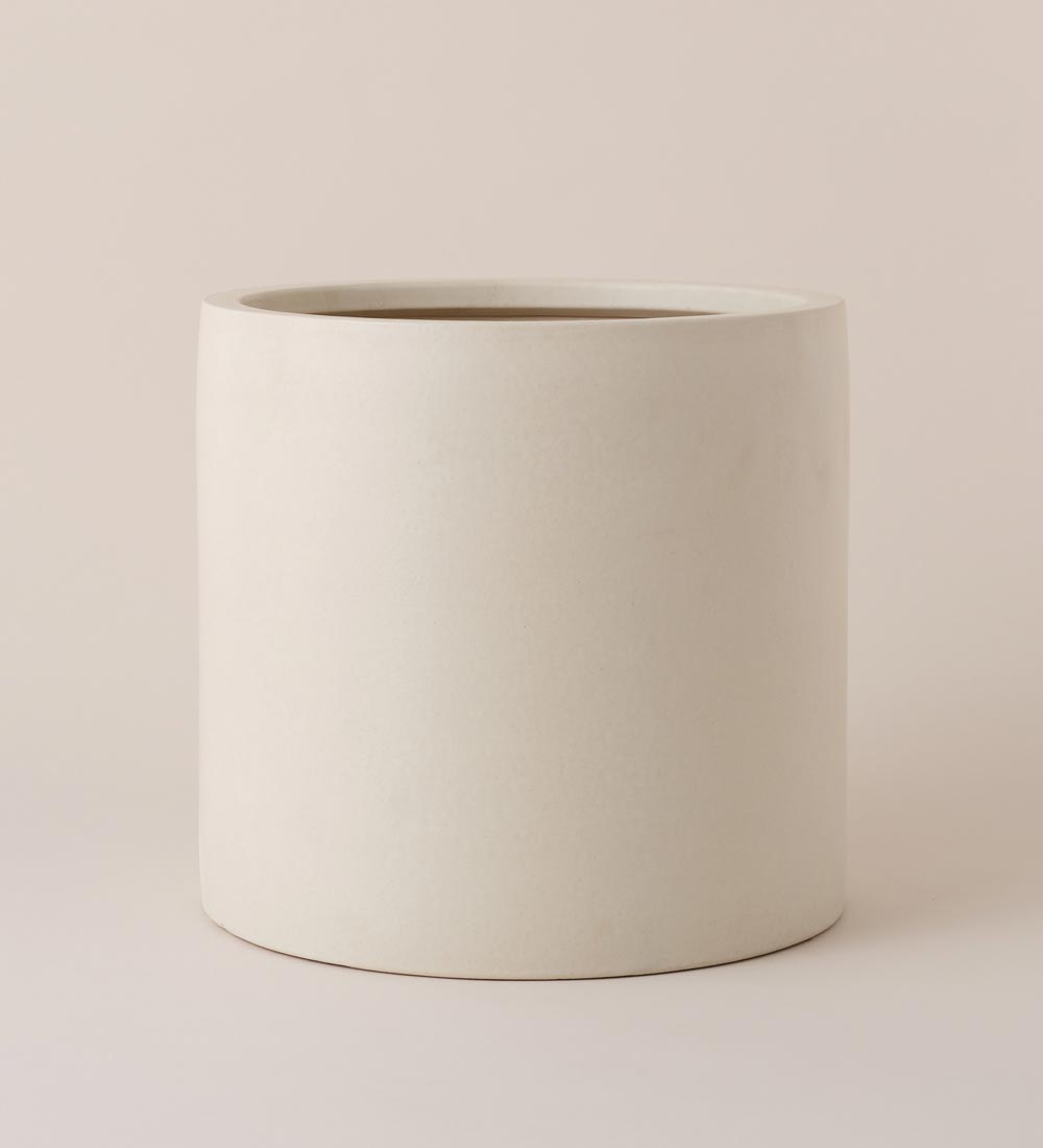 Oyster Earthenware Pot (25cm)