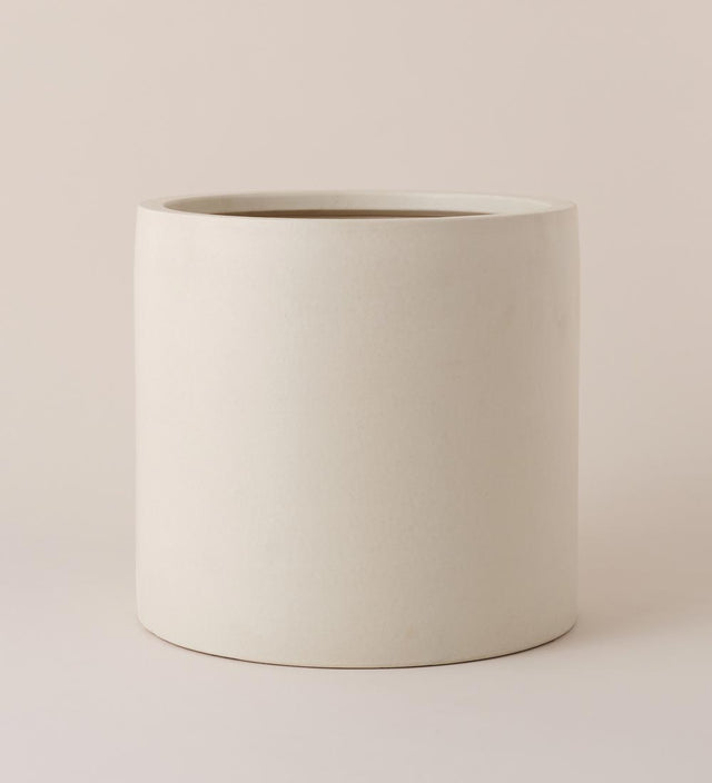 Oyster Earthenware Pot (25cm)