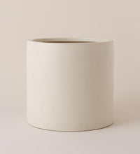 Oyster Earthenware Pot (28cm) Image