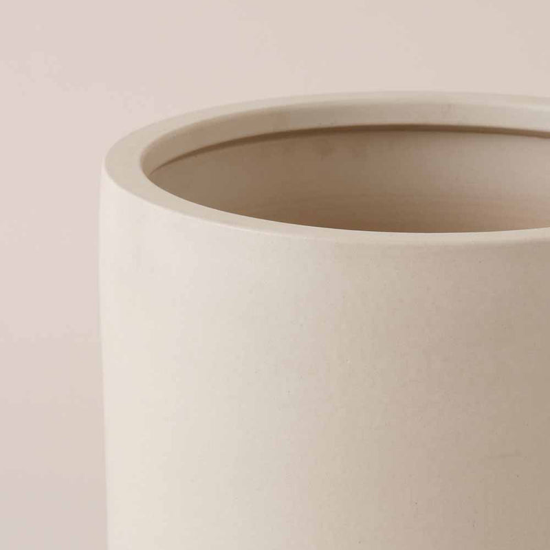 Oyster Earthenware Pot (28cm)